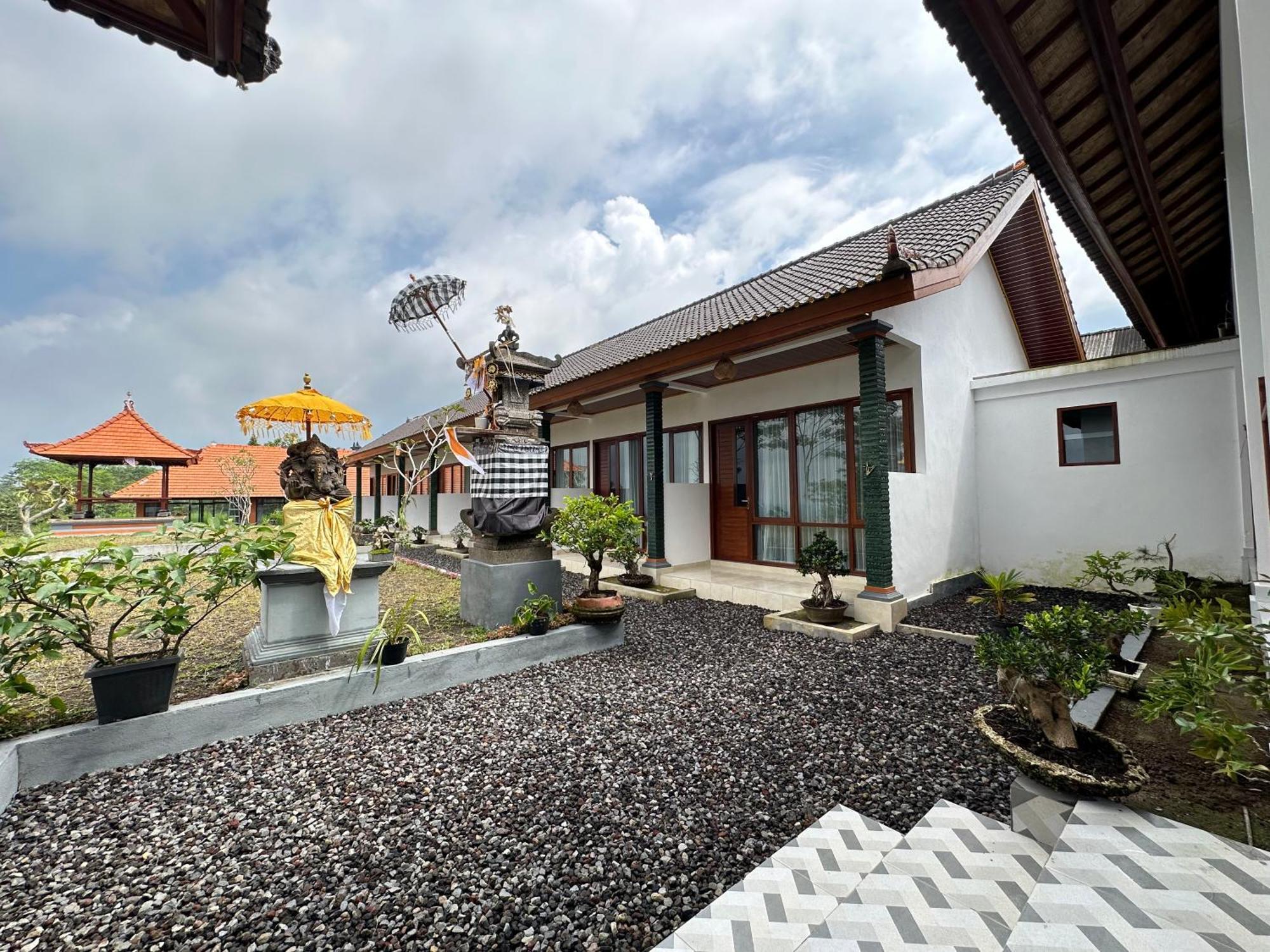 Bali Basuki Retreat Center Apartment Besakih Luaran gambar